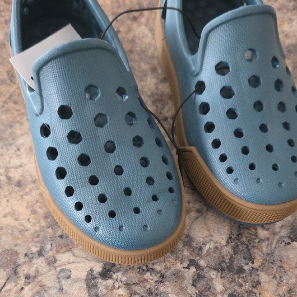 Joybees Size 12 Boy's NEW Blue Slip-On Water Shoes - Picture 3 of 9